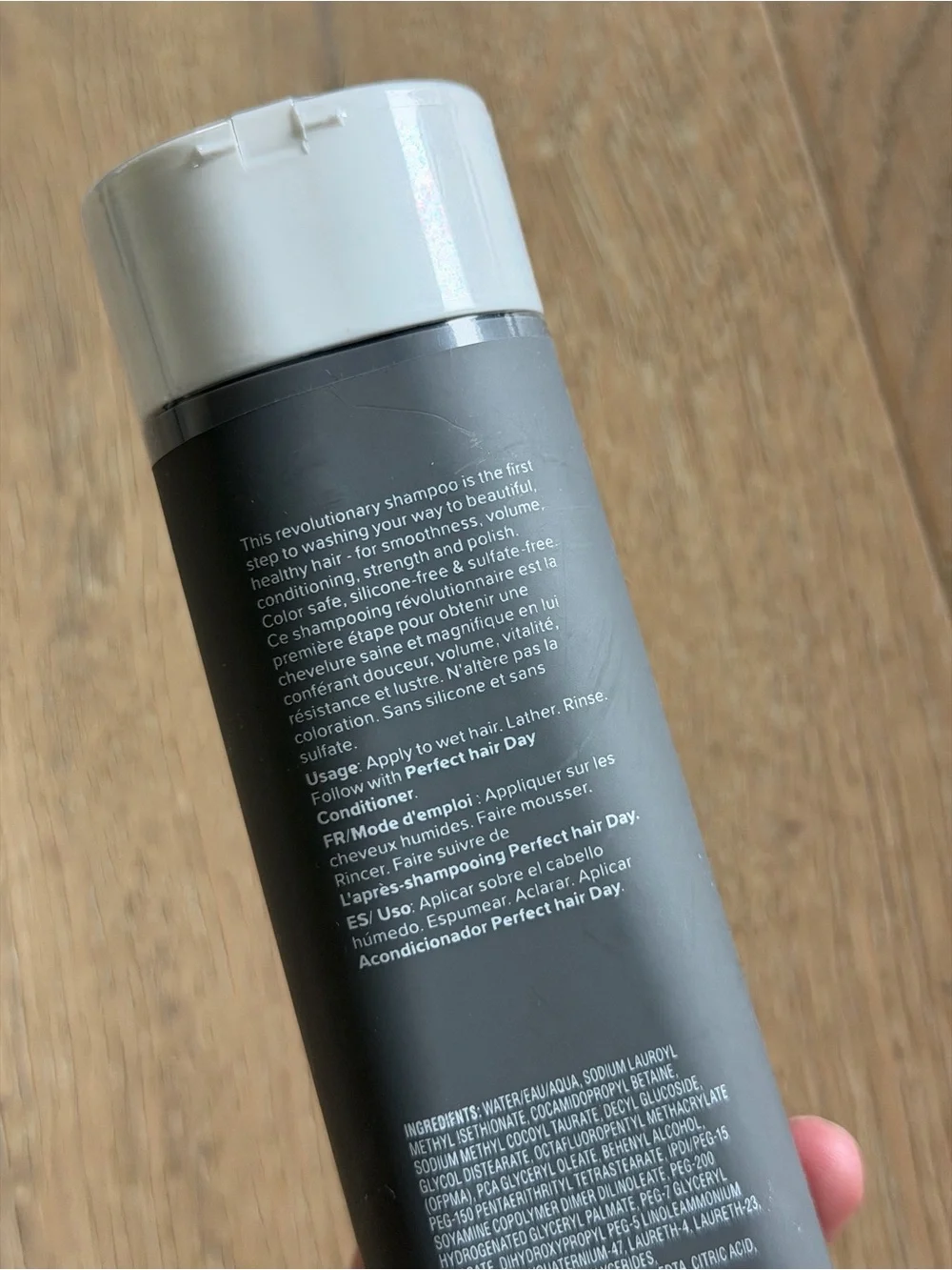 Living Proof Perfect hair Day Shampoo